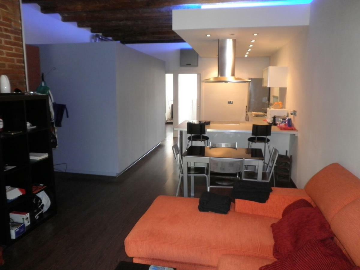 Bacrou Apartment, Design Loft Near The Sea บาร์เซโลนา ภายนอก รูปภาพ